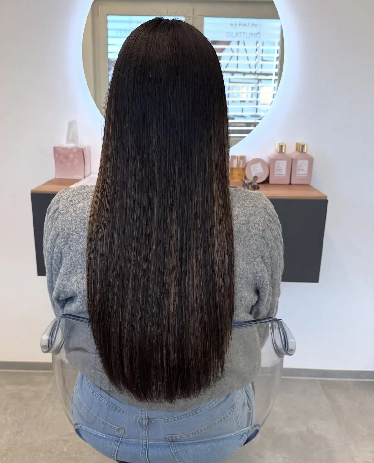 Seidenglanz Ergebnis — feines, voluminöses Haar